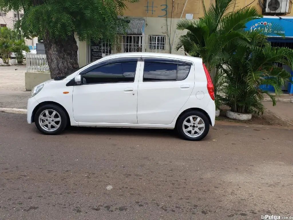 Daihatsu mira 2012