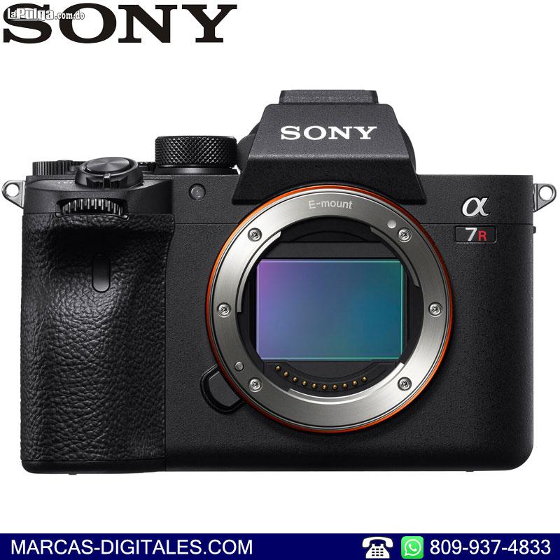 Sony Alpha A7R IV Set Solo Cuerpo Camara Mirrorless Full Frame Foto 7120134-1.jpg