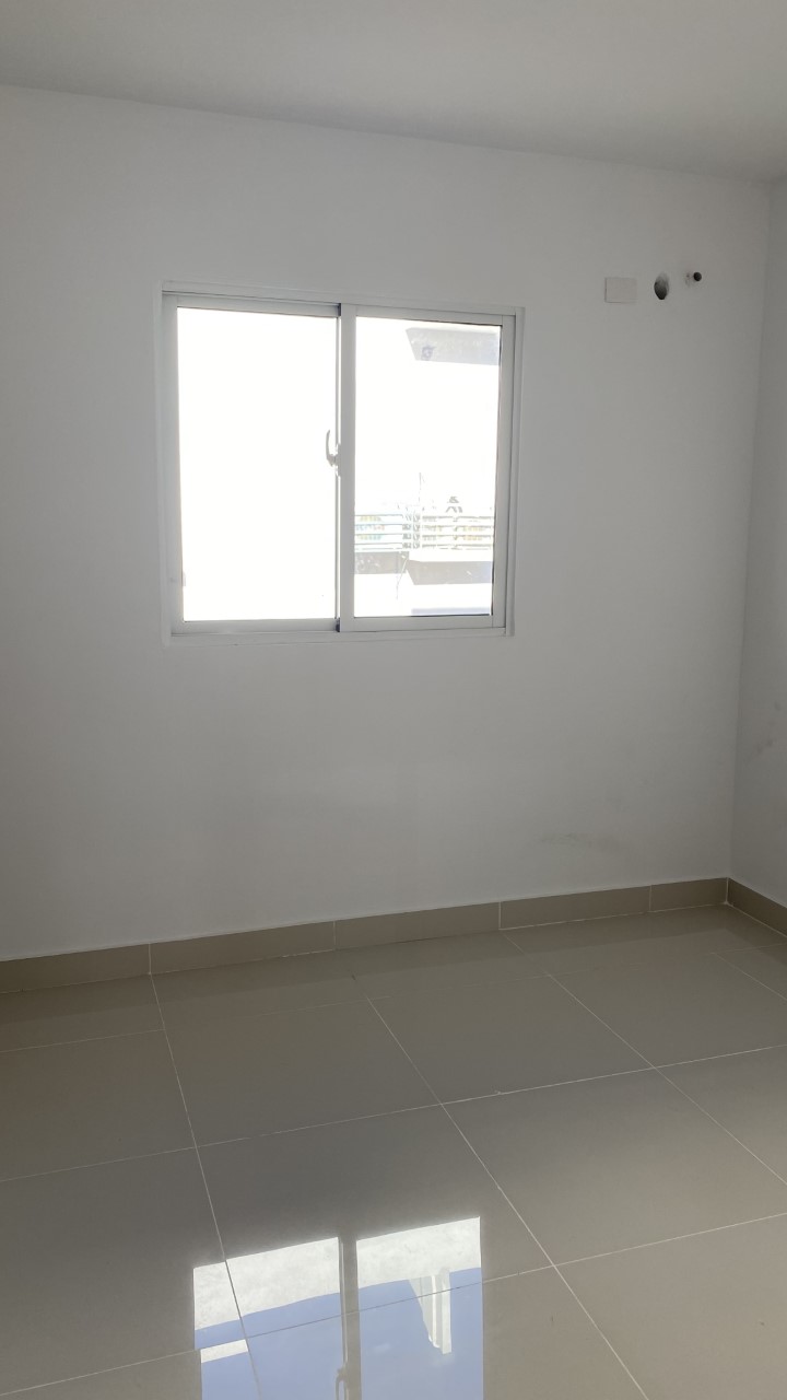 Apartamento en sector SDO - Villa Aura 3 habitaciones 2 parqueos Foto 7124151-6.jpg