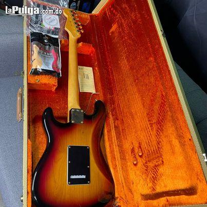 Guitarra Fender Stratocaster American SRV Foto 7128425-2.jpg