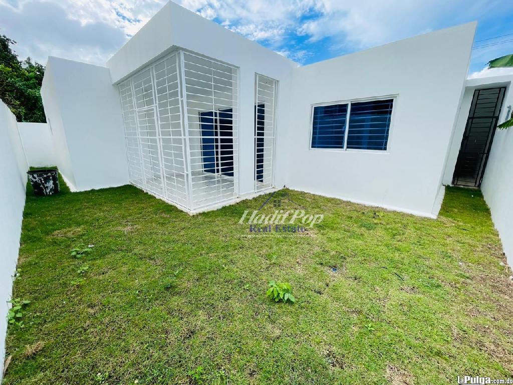 De venta hermosa casa con estilo minimalista. Puerto Plata  Foto 7129249-5.jpg