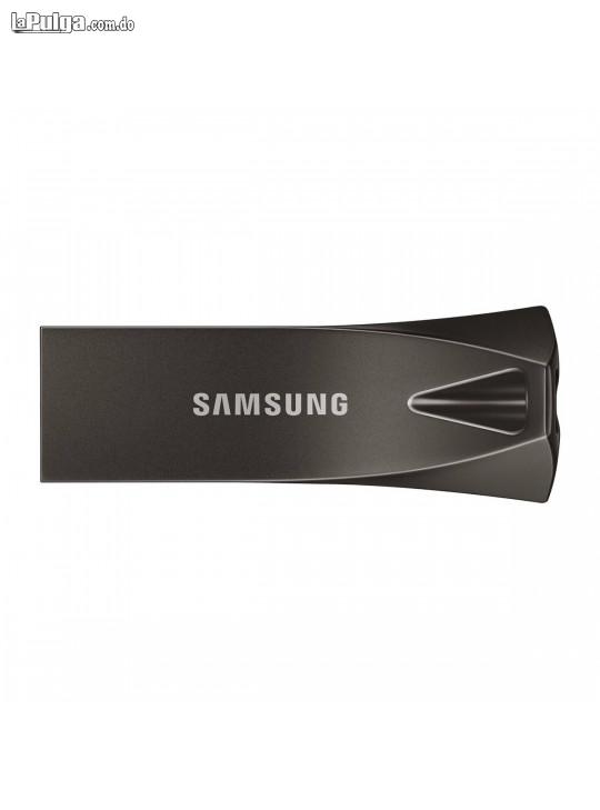 Memoria USB 3.1 Samsung BAR Plus 128GB - 300MB/s Foto 7132983-1.jpg