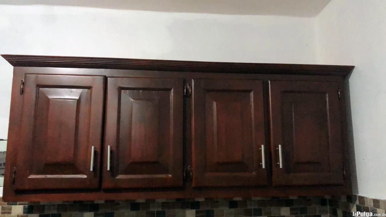 Gabinete de cocina de custro puertas en madera entero  Foto 7133173-2.jpg