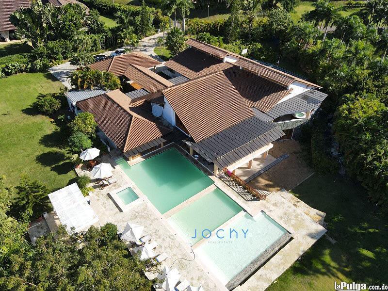 Jochy Real Estate vende villa en Casa de Campo La Romana R.D Foto 7137141-1.jpg