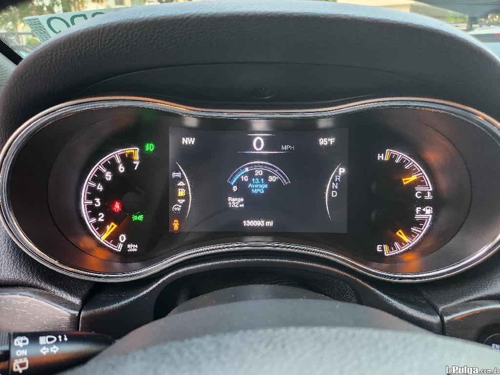 Jeep Grand Cherokee Altitude 2018 4x4 Gasolina Foto 7143169-3.jpg
