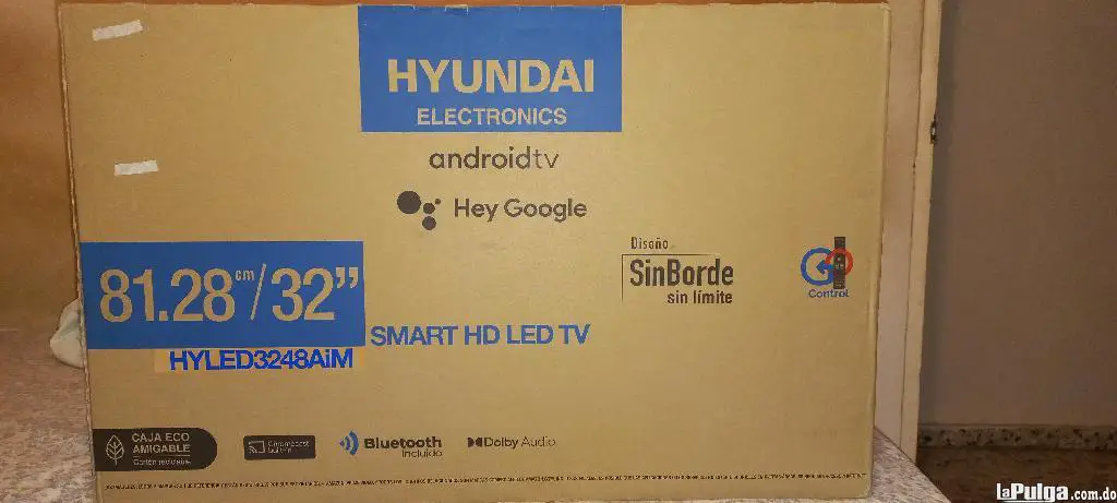 Android TV marca Hyundai de 32 pulgadas nueva en su caja Foto 7154573-2.jpg