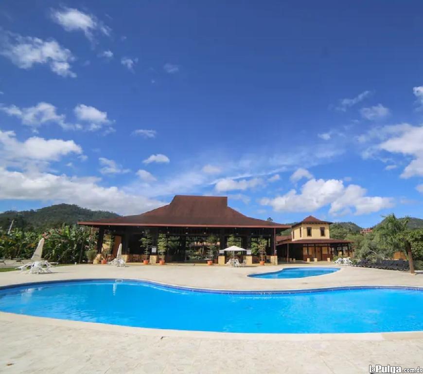Villa en sector Jarabacoa - Jarabacoa 2 habitaciones 6 parqueos Foto 7157405-1.jpg
