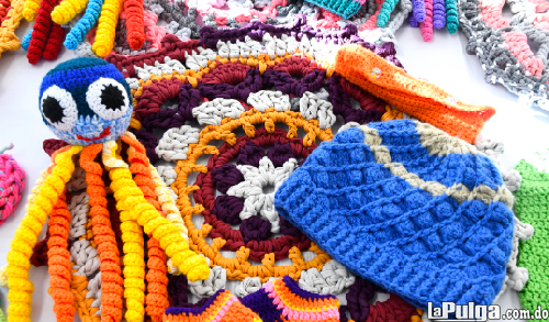 Monta Tu negocio Con Manualidades En Crochet Foto 7158903-1.jpg