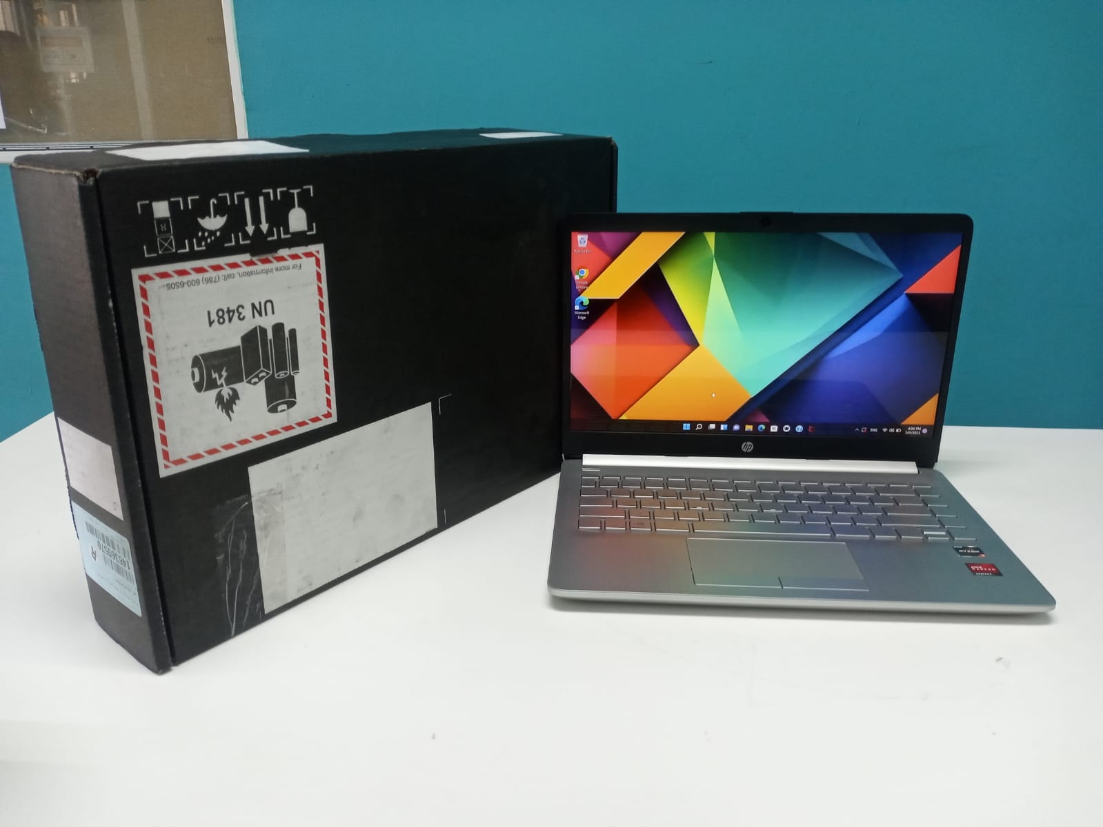 Laptop HP 14-dk1xxx / 10th Gen AMD Ryzen 3 3250U / 4GB DDR Foto 7163778-1.jpg