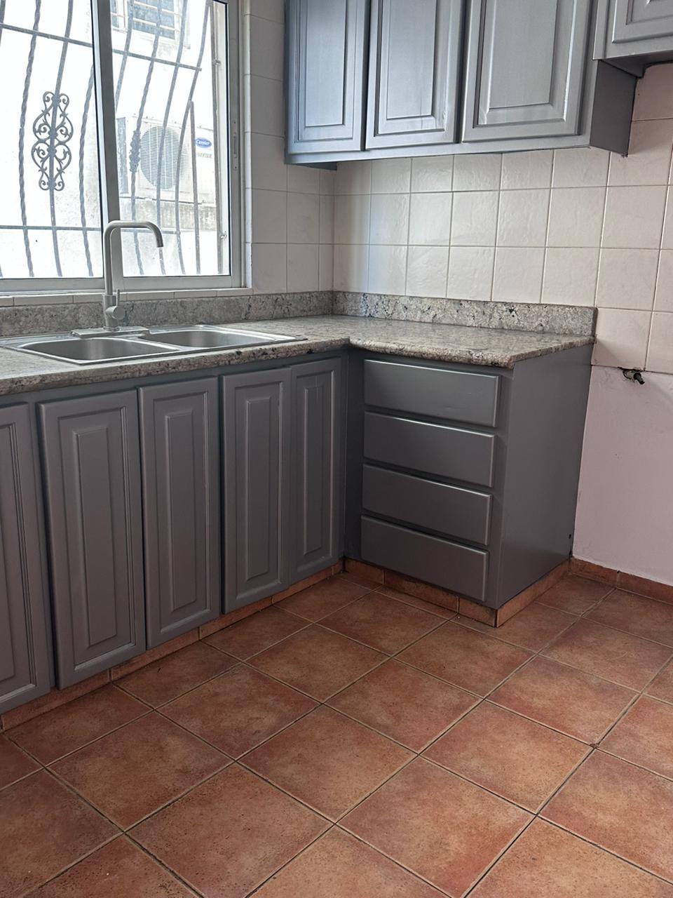 Apartamento en alquiler ubicado en la Ciudad Real. Distrito  Foto 7164421-3.jpg