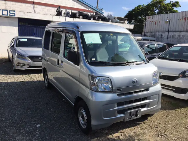 Daihatsu Hijet 2017 Foto 7166777-1.jpg