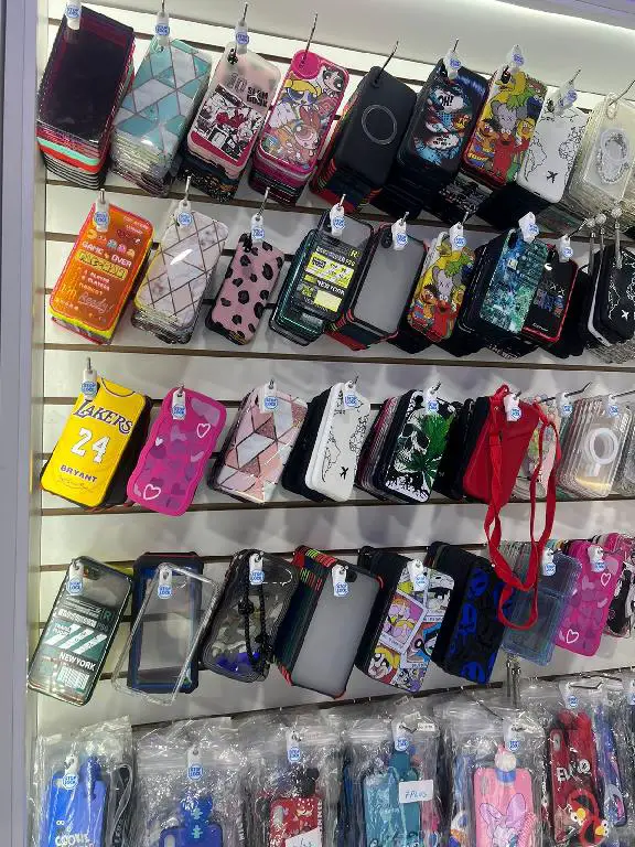 OFERTA DE COVER PARA IPHONE DE TODOS LOS MODELOS TIENDA FISI Foto 7166975-8.jpg