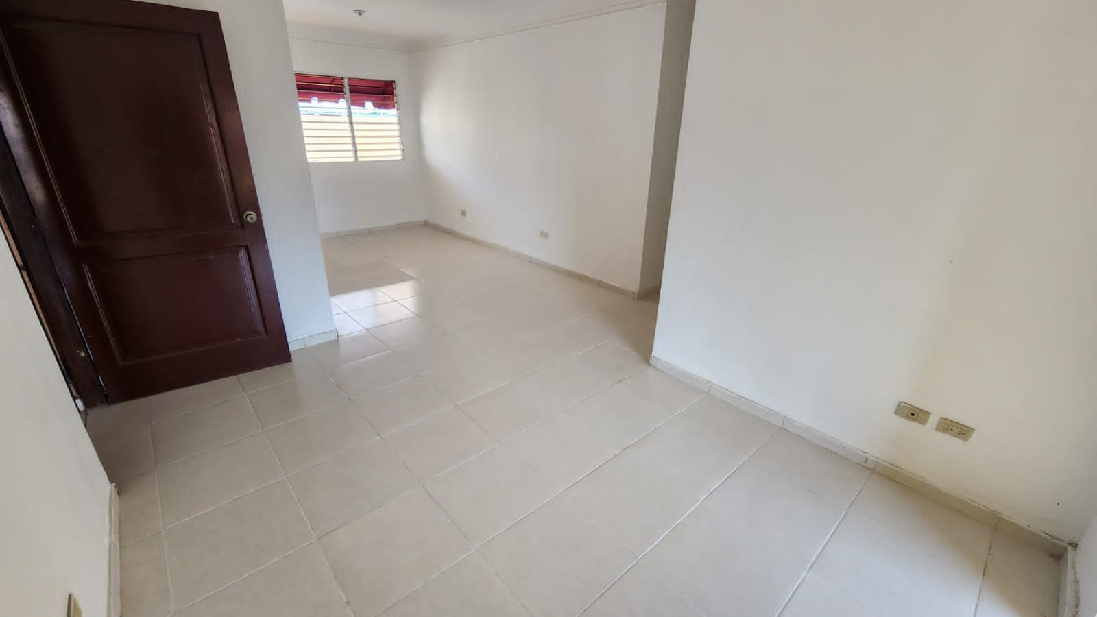 Apartamento en Venta en la Jacobo Majluta Res Las Bienaventu Foto 7167200-I2.jpg