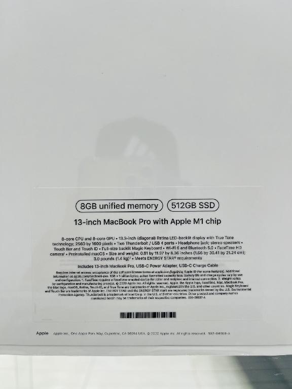 13-inch MacBook Pro with Apple M1 chip 512GB SSD 8GB RAM  Foto 7168355-2.jpg