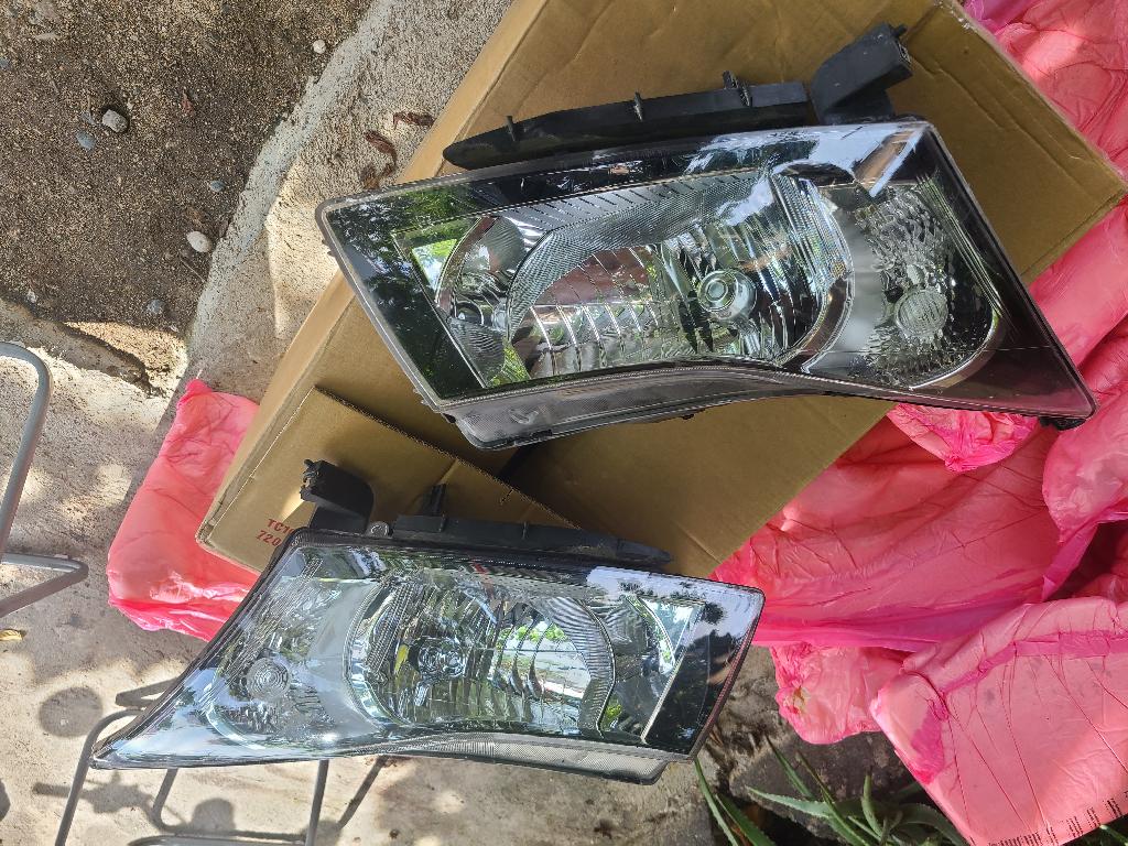 Luces frontales pantallas Chevy Cruze 2011-2016 Foto 7176352-X2.jpg