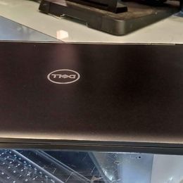 Laptop gaming Dell 8 Generación 16GB DDR4 y 512 de M2 con N Foto 7179643-3.jpg
