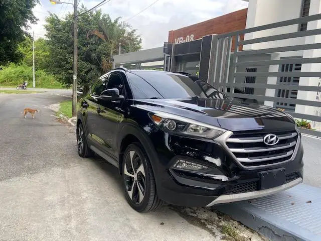 HYUNDAI TUCSON VALUE 2018 Foto 7185592-3.jpg