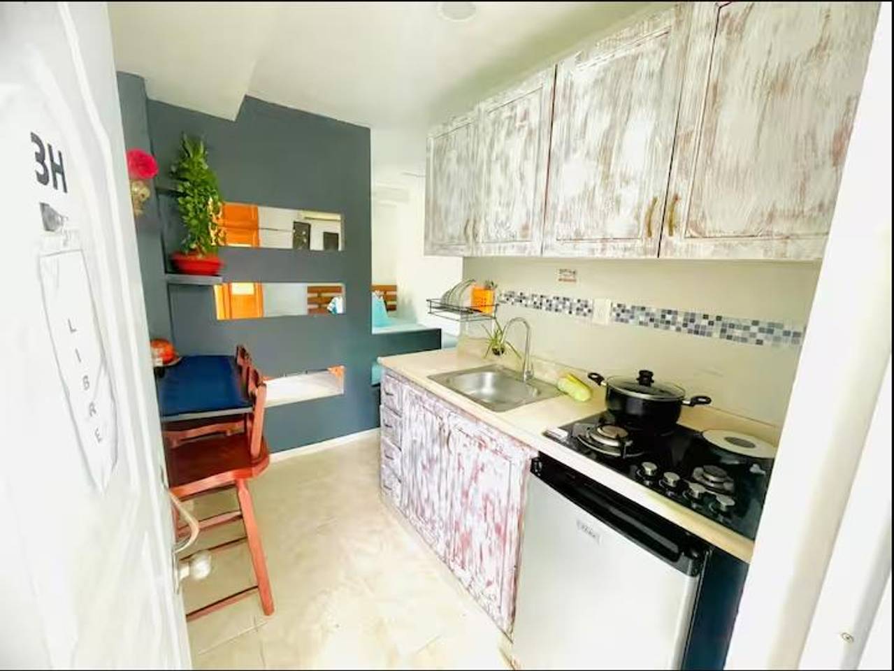 1205 Alquiler Aparta Estudio-Zona Universitaria. Foto 7193256-2.jpg
