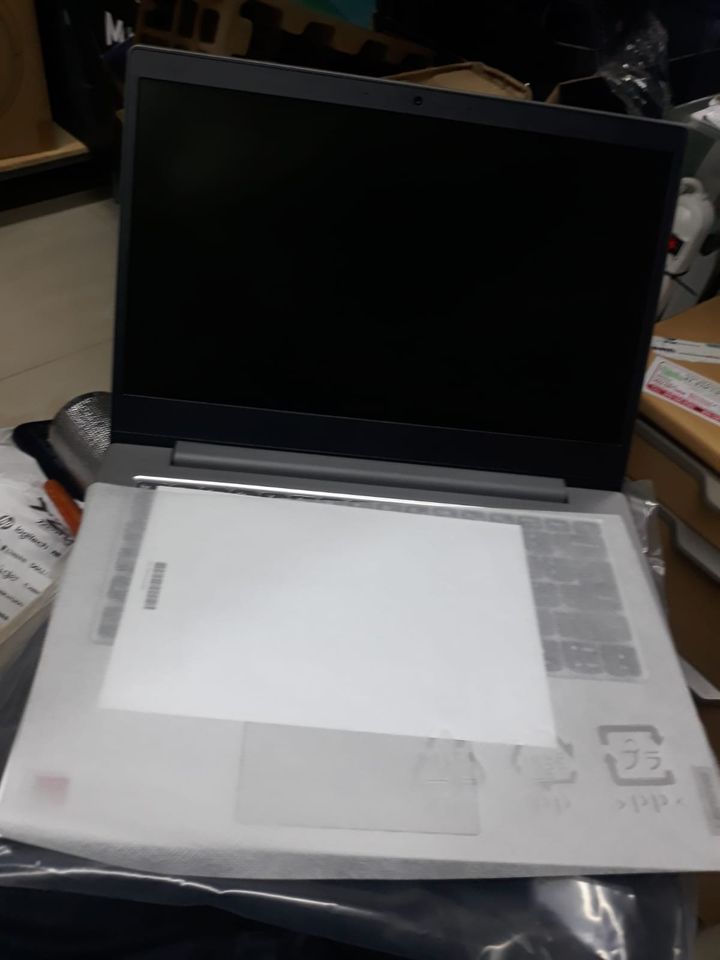 Laptop Lenovo Amd A6 9220e 1.6ghz Memoria Ram 4gb Ddr4 64gb  Foto 7194847-1.jpg
