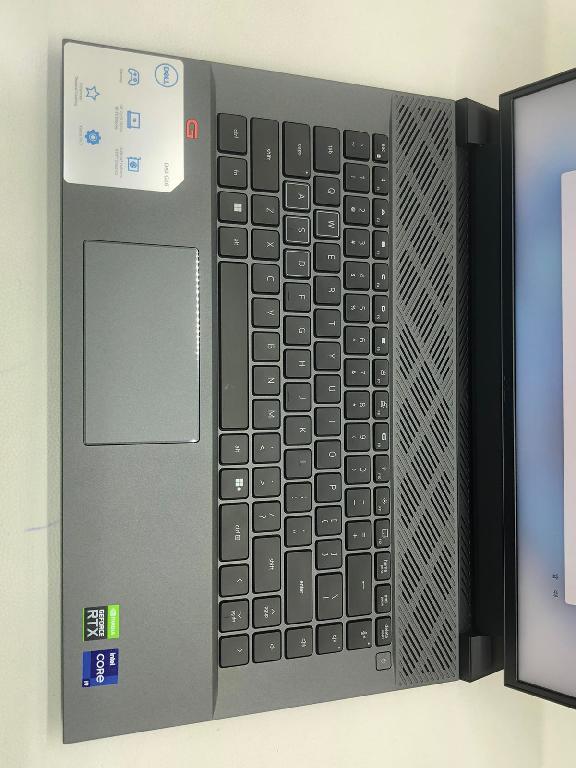 Laptop  Alienware M18 R1 AMD Gaming  - 32GB RAM 1TB SSD Foto 7196081-1.jpg