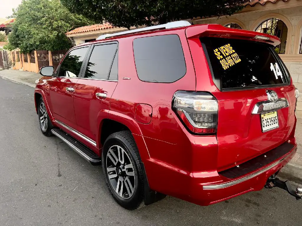 TOYOTA 4RUNNER 2014 LIMITED NEGOCIABLE en Santo Domingo DN Foto 7198944-u3.jpg