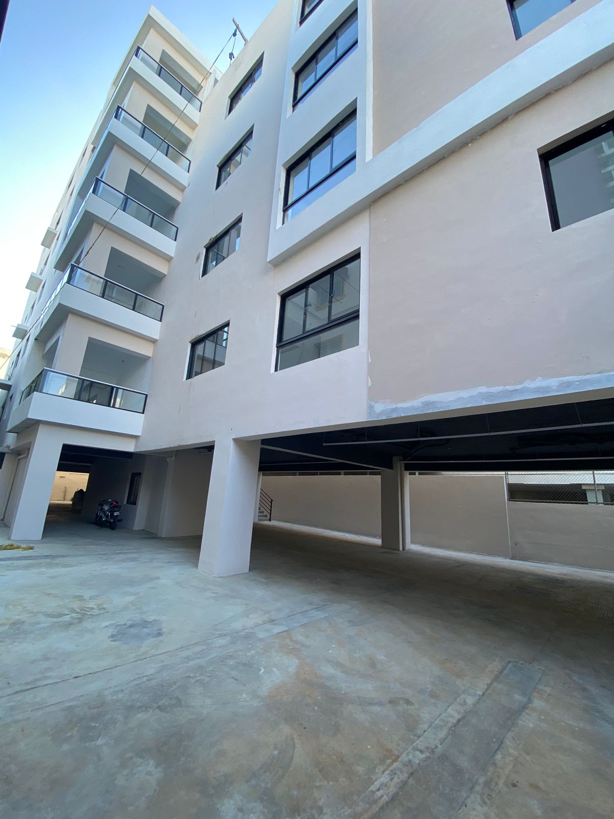 Apartamentos NUEVOS sector Ensanche Ozama listos para entrega.  Exclus Foto 7202581-2.jpg