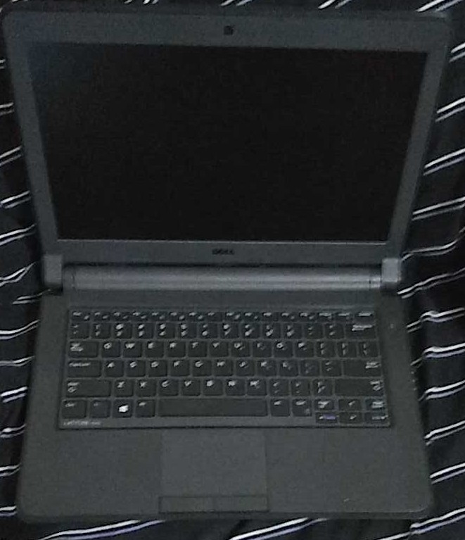 Laptop Dell i3 4ta G. 1.70GHz 4GB RAM DDR3L 500GB Disco HDMI Foto 7203118-1.jpg