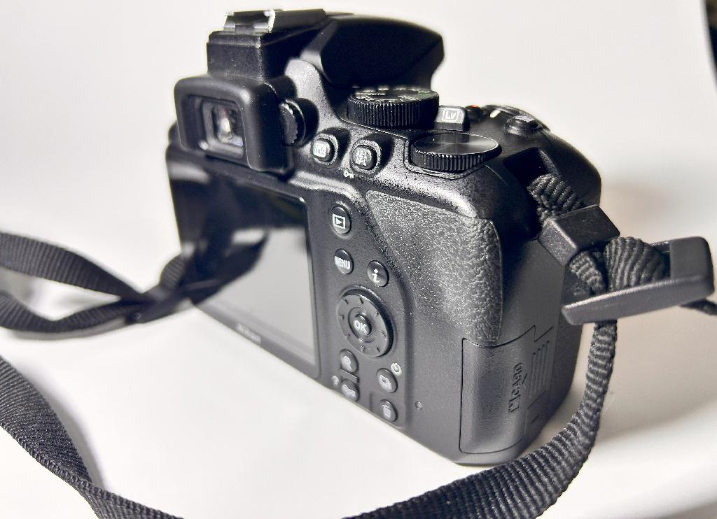 Camara Nikon D3500 con equipamiento Excelentes condiciones Foto 7207814-3.jpg