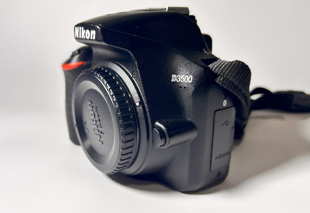 Camara Nikon D3500 con equipamiento Excelentes condiciones Foto 7207814-4.jpg