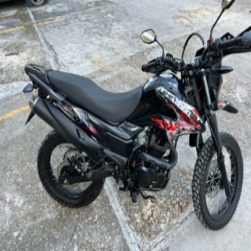 Se vende Moto loncin pruss 200cc 2023 en La Altagracia Foto 7208904-4.jpg