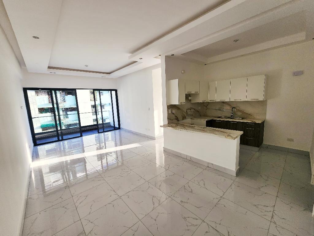Apartamento NUEVO en venta Evaristo Morales USD220000 Foto 7215599-1.jpg