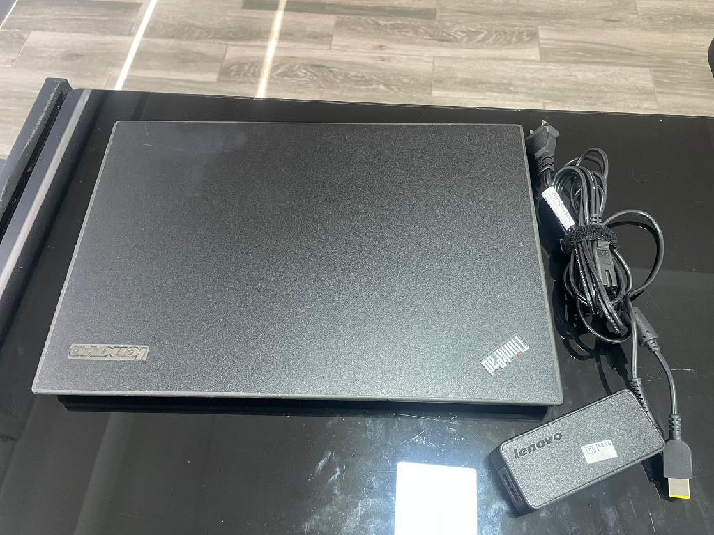 Lenovo ThinkPad T450 14 Core i5-5300U 2.3 GHz 16 GB de Ram 1TB Windows Foto 7215607-3.jpg