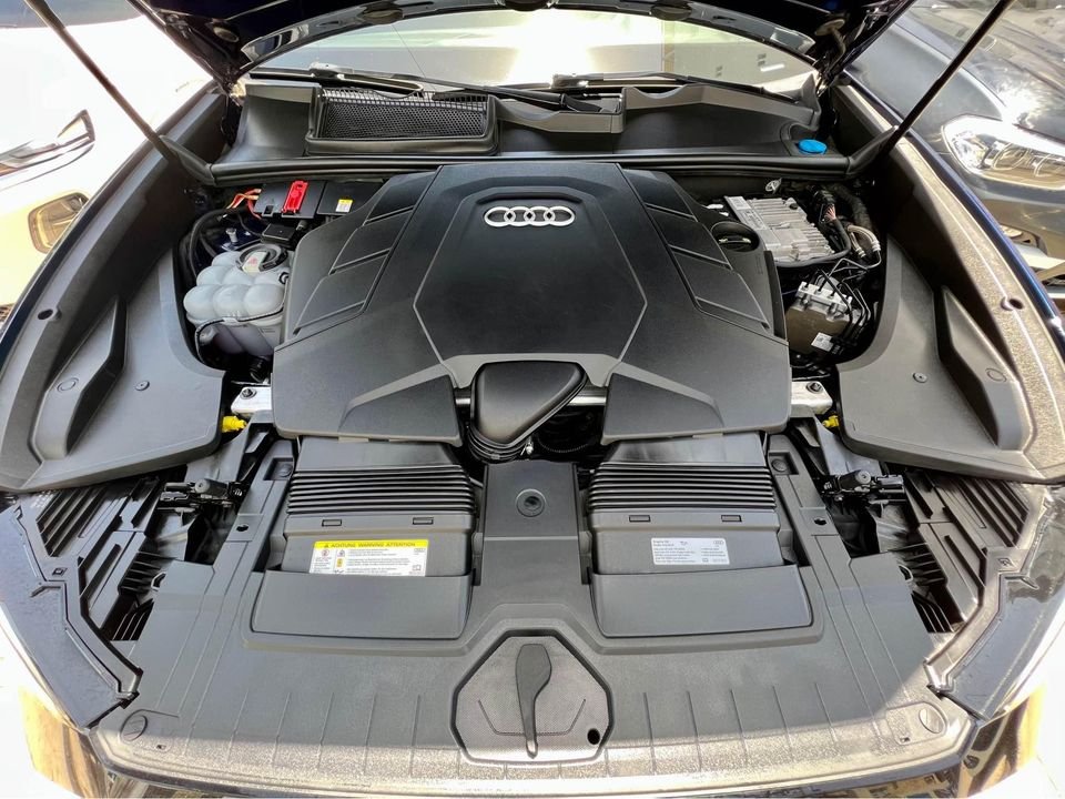 Audi Q8 Sline Quattro 2019  Foto 7217606-4.jpg