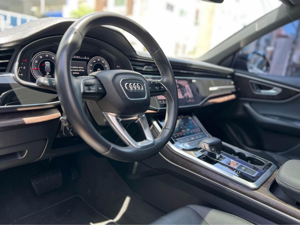 Audi Q8 Sline Quattro 2019  Foto 7217606-7.jpg