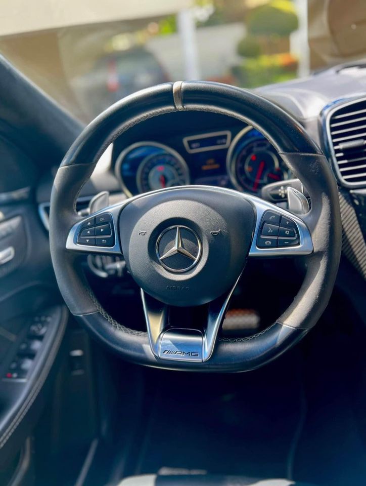 Mercedes Benz GLE 63S 2019 Foto 7219525-6.jpg