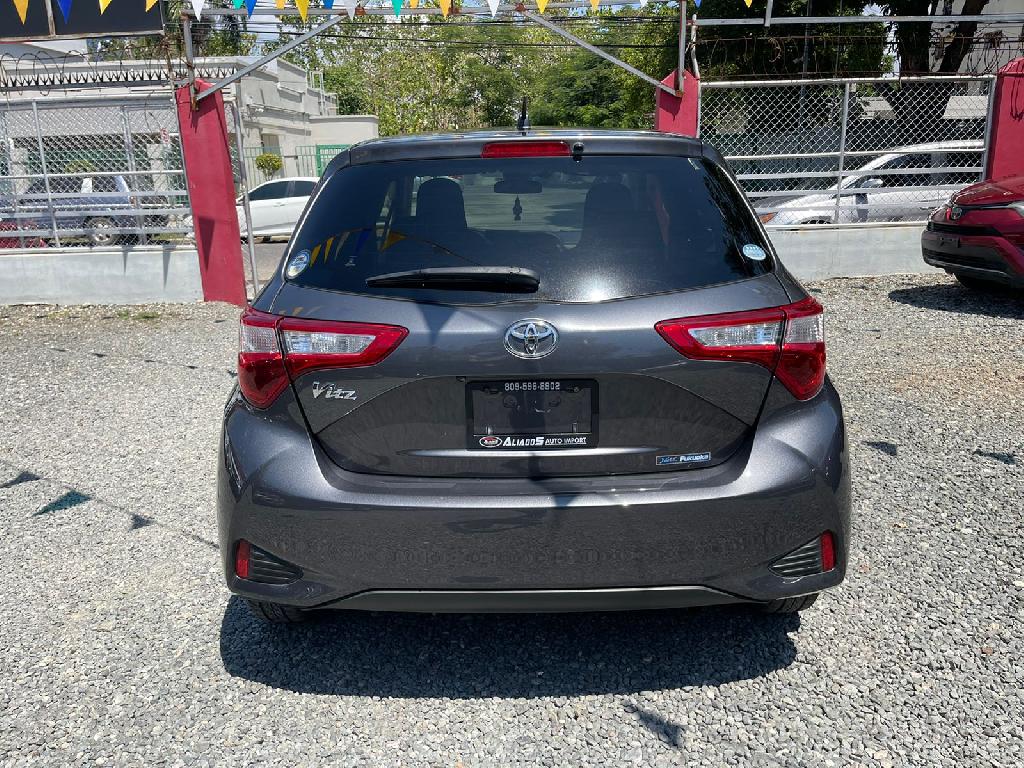 Toyota Vitz 2019 Recien Importada Foto 7220272-5.jpg