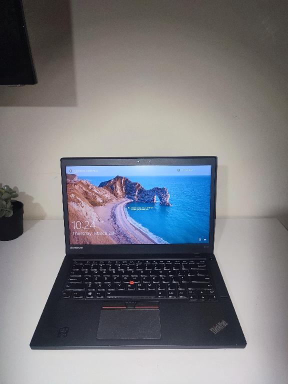 Laptop Lenovo ThinkPad T440s Laptop 14 HD i5 1.90GHZ 8GB RAM 500GB HDD Foto 7220392-1.jpg