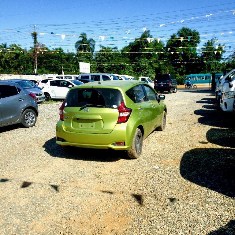 Nissan Note 2018  en Santo Domingo Este Foto 7221394-6.jpg