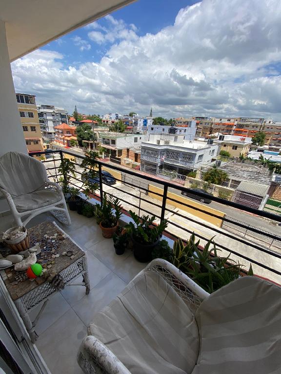 Vendo amplio apartamento con terraza privada ubicado en sector Vista H Foto 7223067-3.jpg