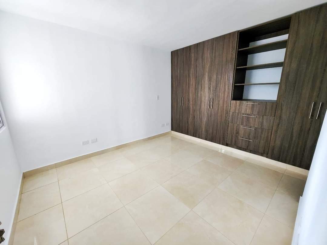 Apartamento en venta Torre Alvento Santo Domingo Norte. USD105000   Foto 7223779-6.jpg