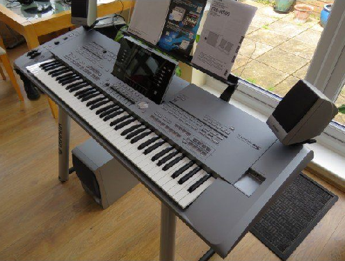 Vendo sintetizador de teclado Yamaha Tyros 5 76 teclas Foto 7228759-1.jpg