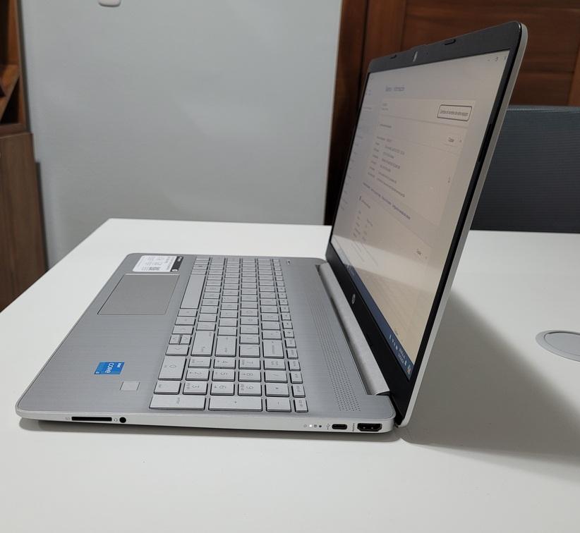 Laptop HP 15.6 Como Nueva! en Santo Domingo DN Foto 7229763-4.jpg