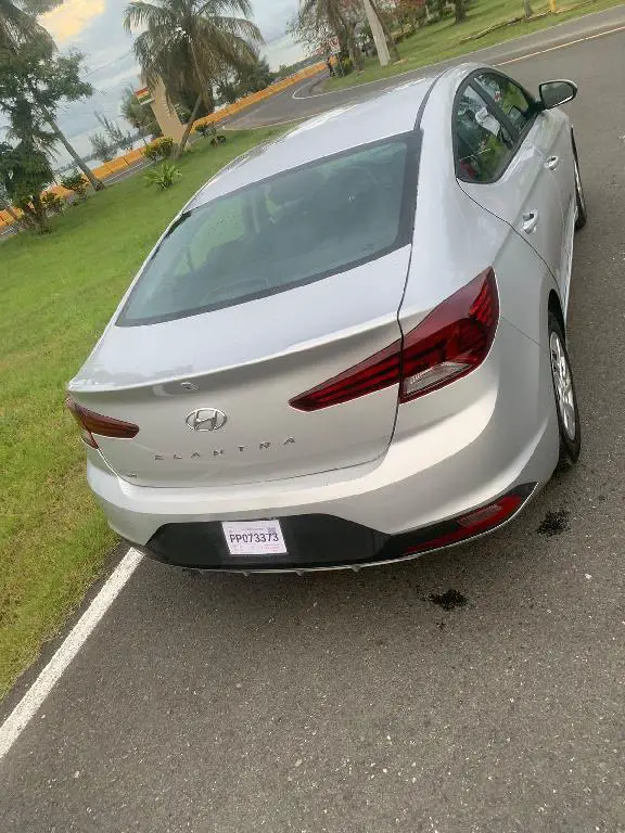 Hyundai Elantra 2019 clean  en Santo Domingo Este Foto 7230978-1.jpg