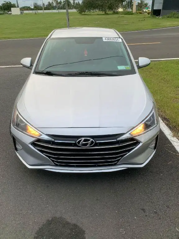 Hyundai Elantra 2019 clean  en Santo Domingo Este Foto 7230978-6.jpg