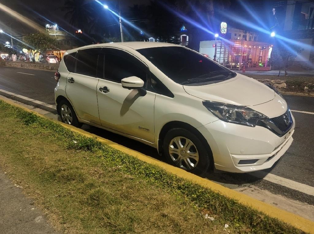 Nissan note E-power 2018 610000 en Santo Domingo Este Foto 7231875-1.jpg