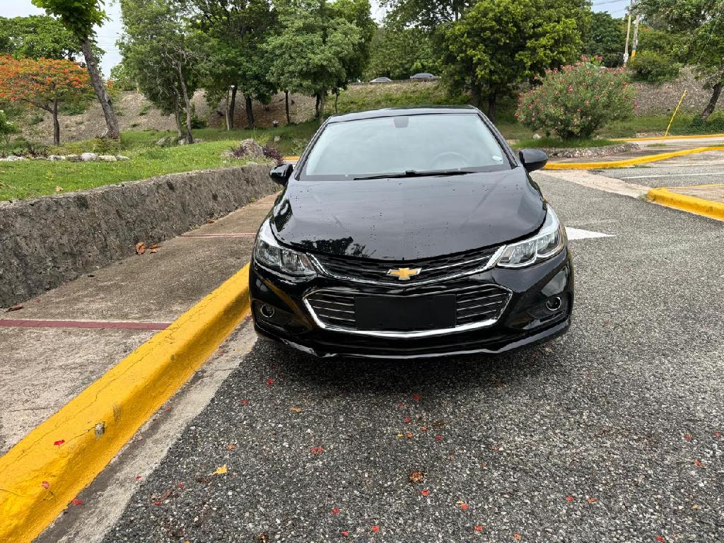 Chevrolet Cruze negro 2019 impecable  Foto 7232075-6.jpg