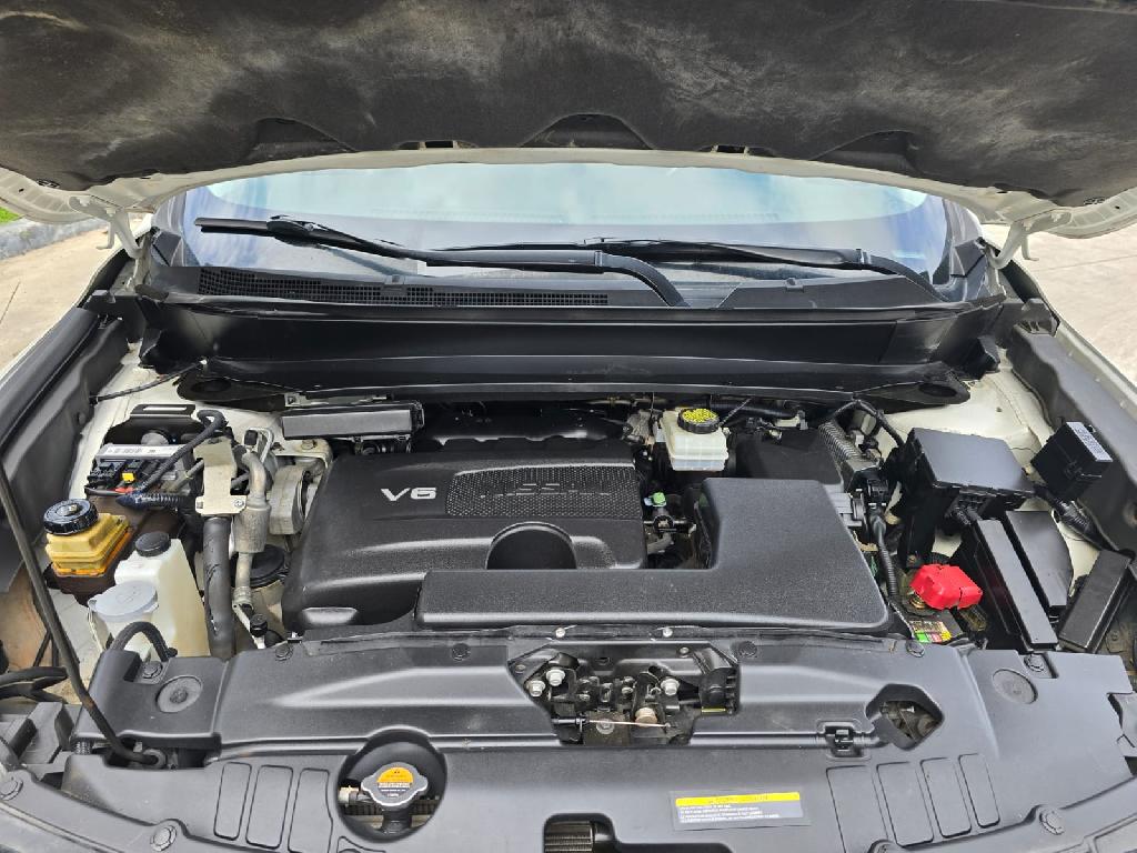 Nissan Pathfinder SL MidNight 4X4 2018 Clean Carfax Foto 7232478-10.jpg