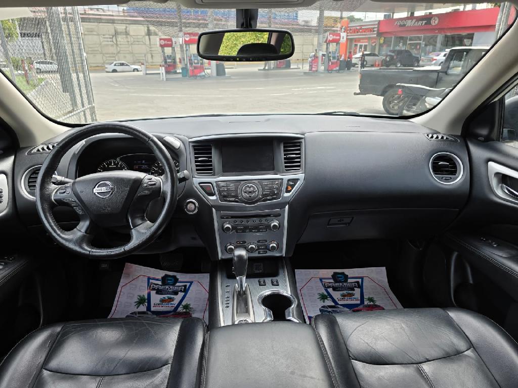 Nissan Pathfinder SL MidNight 4X4 2018 Clean Carfax Foto 7232478-5.jpg