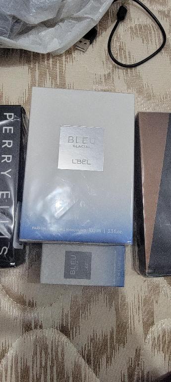 Vendo perfumes para hombre Lee parfait Pour homme Perry Ellis Blue Gla Foto 7234607-3.jpg