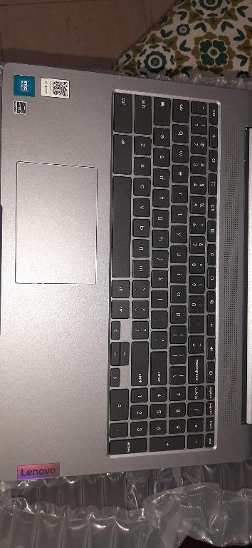 Laptop Lenovo Chromebook 15 Foto 7234724-4.jpg